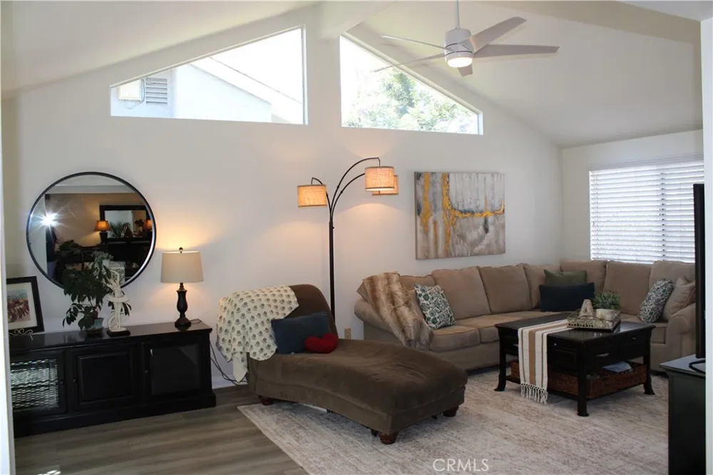 12181 Christy Lane Rossmoor, CA 90720