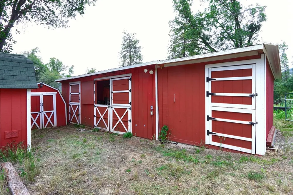 36686 Mattie Fhy Court Coarsegold, CA 93614