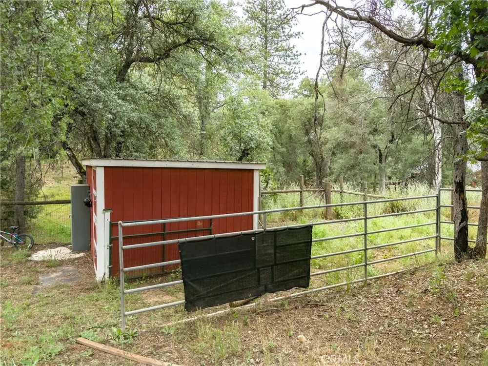 36686 Mattie Fhy Court Coarsegold, CA 93614
