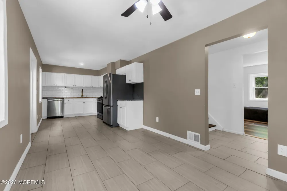 303 Stephenson Avenue Middlesex, NJ 08846