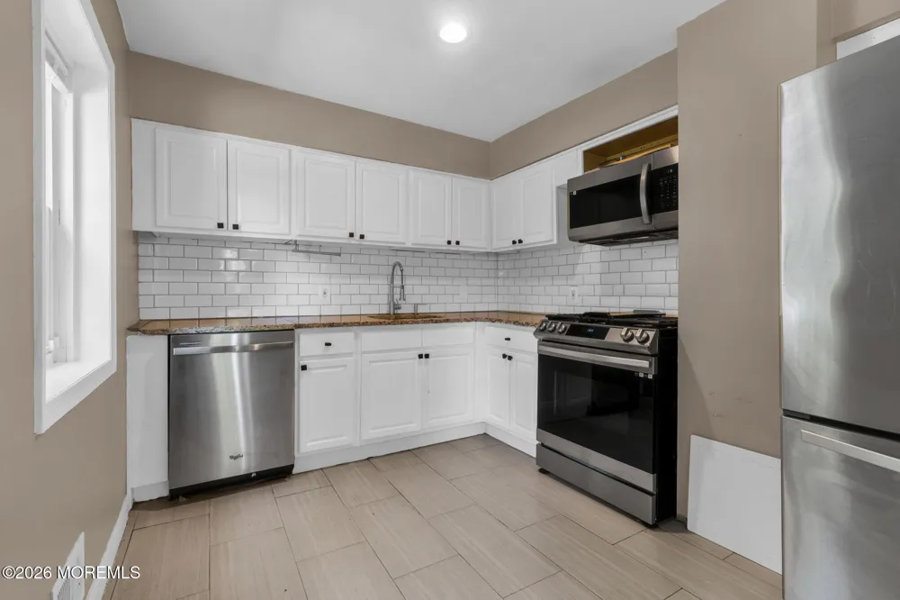 303 Stephenson Avenue Middlesex, NJ 08846