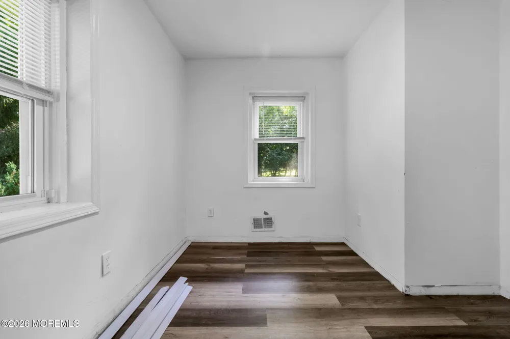 303 Stephenson Avenue Middlesex, NJ 08846