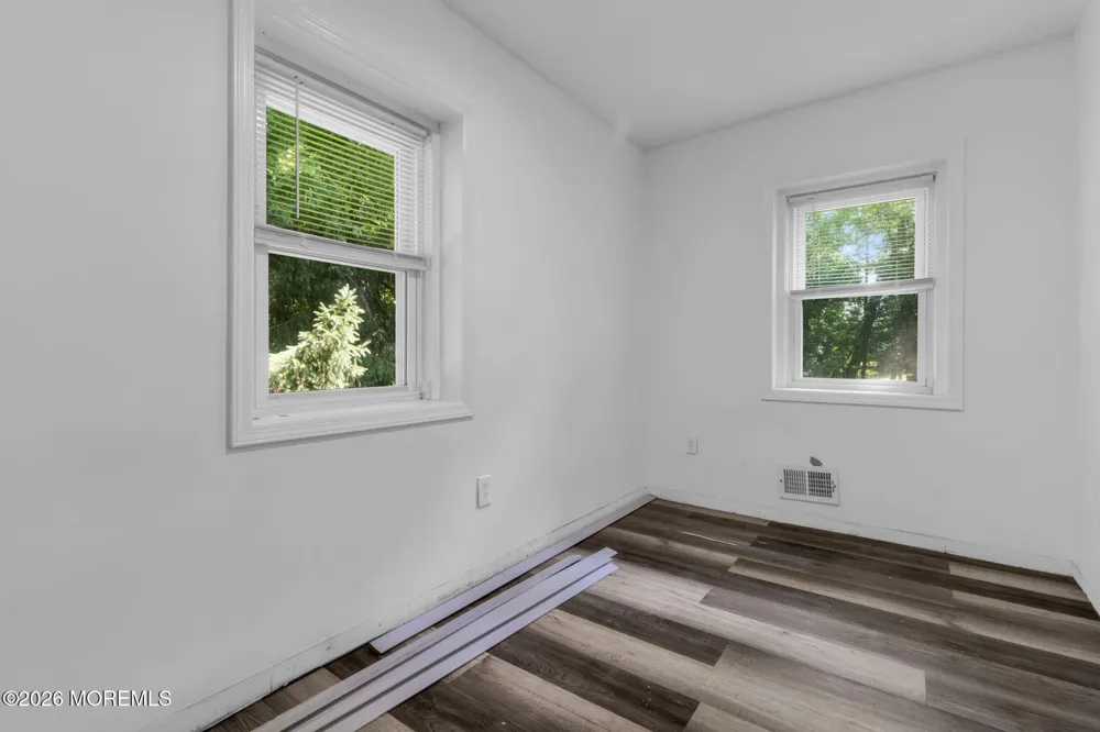 303 Stephenson Avenue Middlesex, NJ 08846