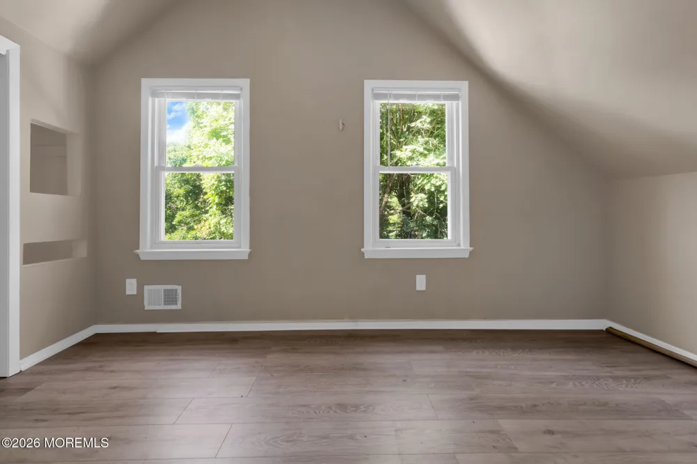 303 Stephenson Avenue Middlesex, NJ 08846