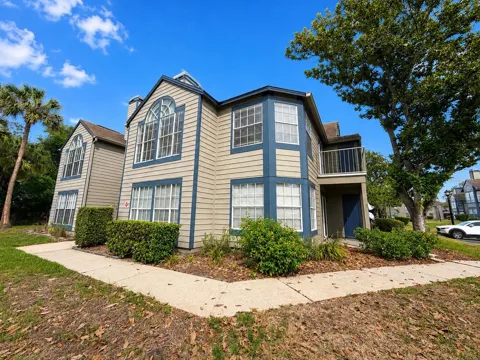 944 BAKEWELL COURT #106