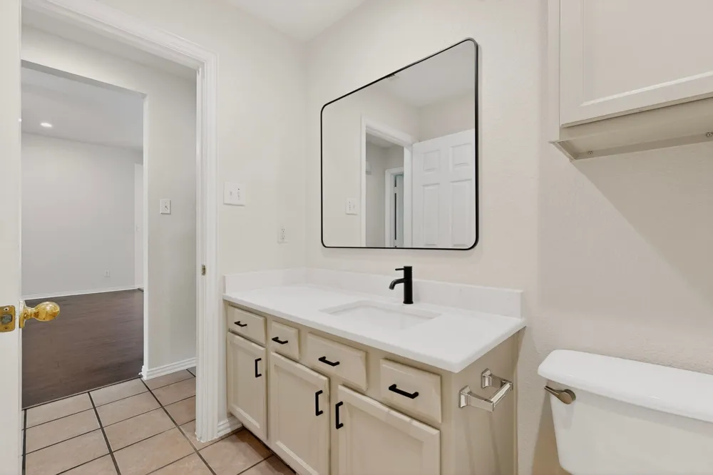 2319 Great Light Drive Dallas, TX 75228