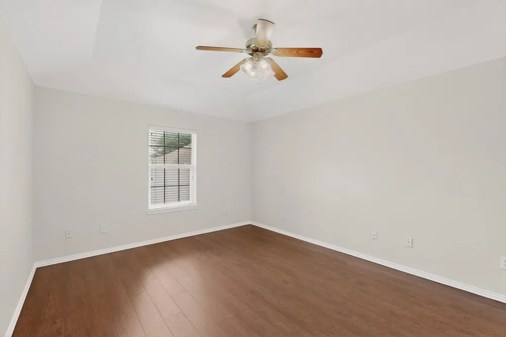 2319 Great Light Drive Dallas, TX 75228