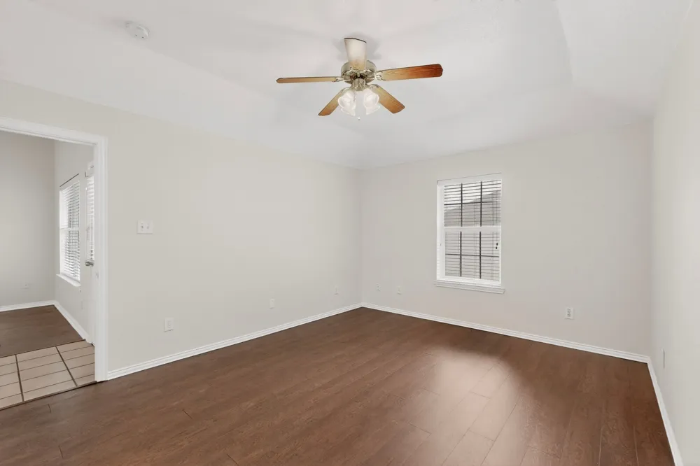 2319 Great Light Drive Dallas, TX 75228