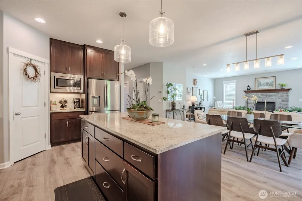 409 43rd Court Ridgefield, WA 98642