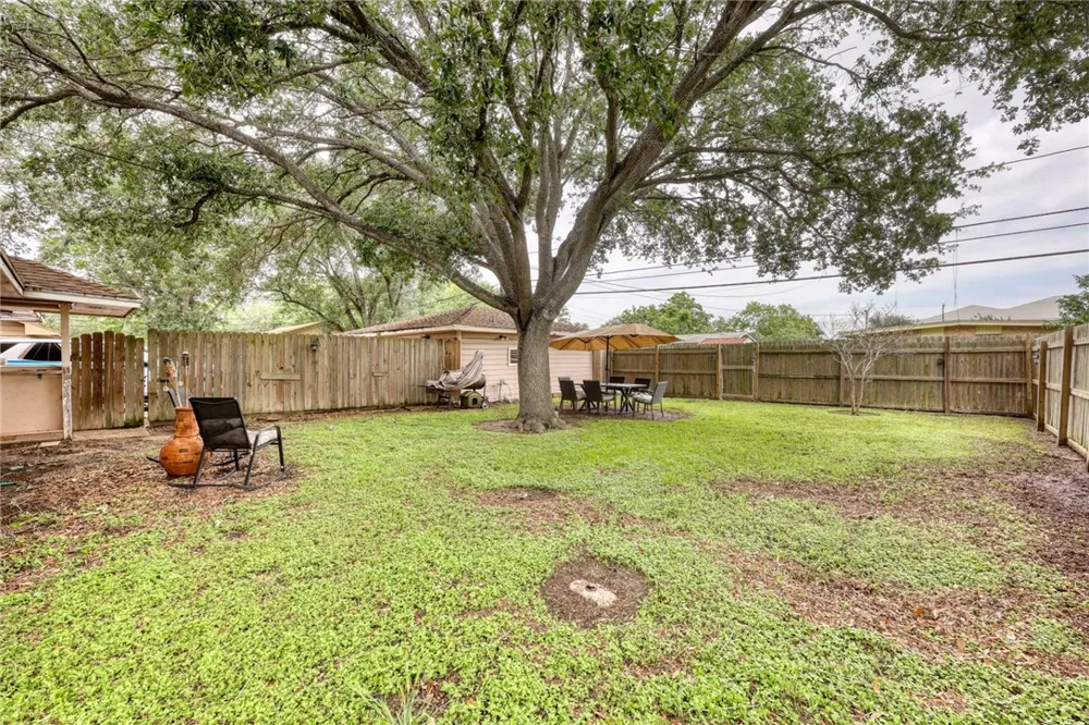 4018 Lamont Street Corpus Christi, TX 78411