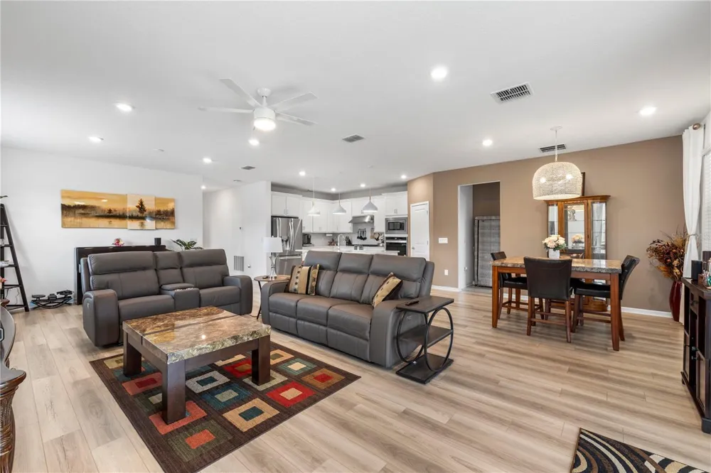 783 LITTLE CLOUD PLACE Valrico, FL 33594