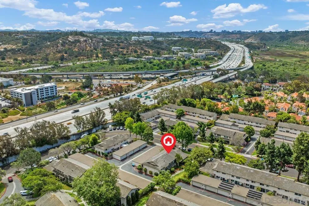 2747 Caminito Cedros Del Mar, CA 92014