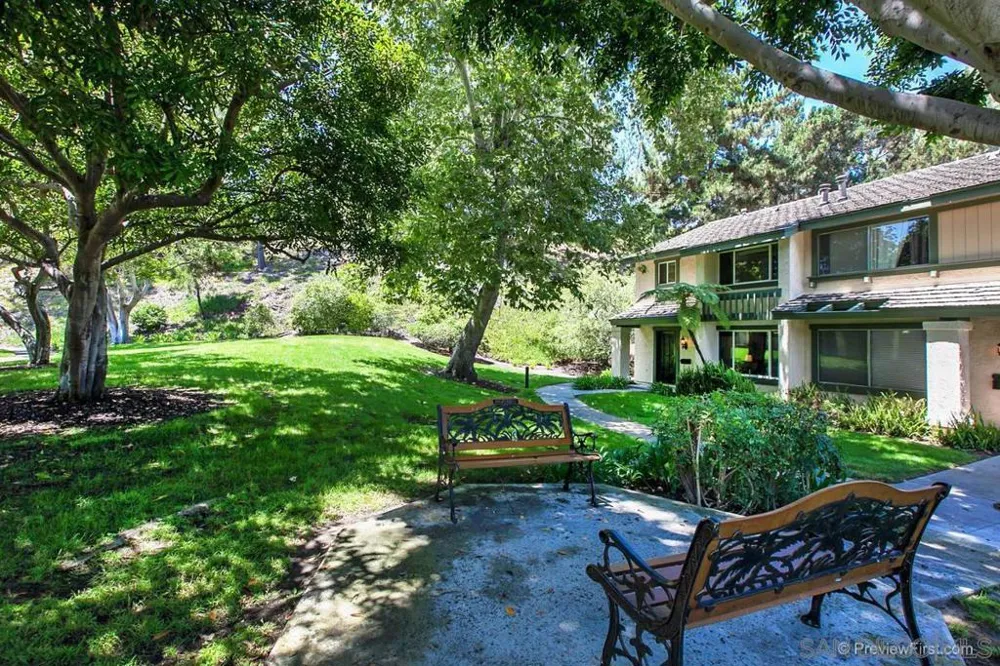 2747 Caminito Cedros Del Mar, CA 92014