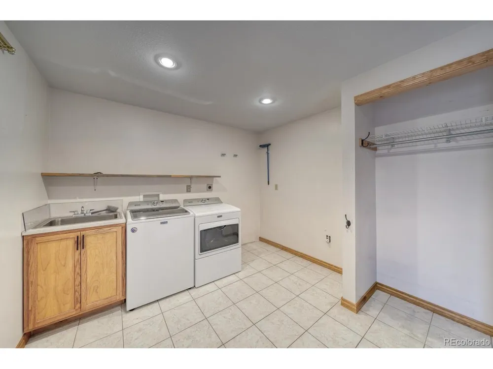 75 Muirfield Drive Westcliffe, CO 81252