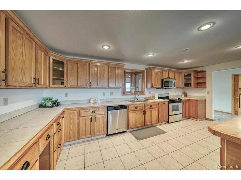 75 Muirfield Drive Westcliffe, CO 81252