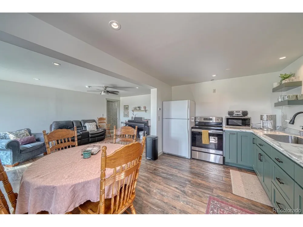 75 Muirfield Drive Westcliffe, CO 81252