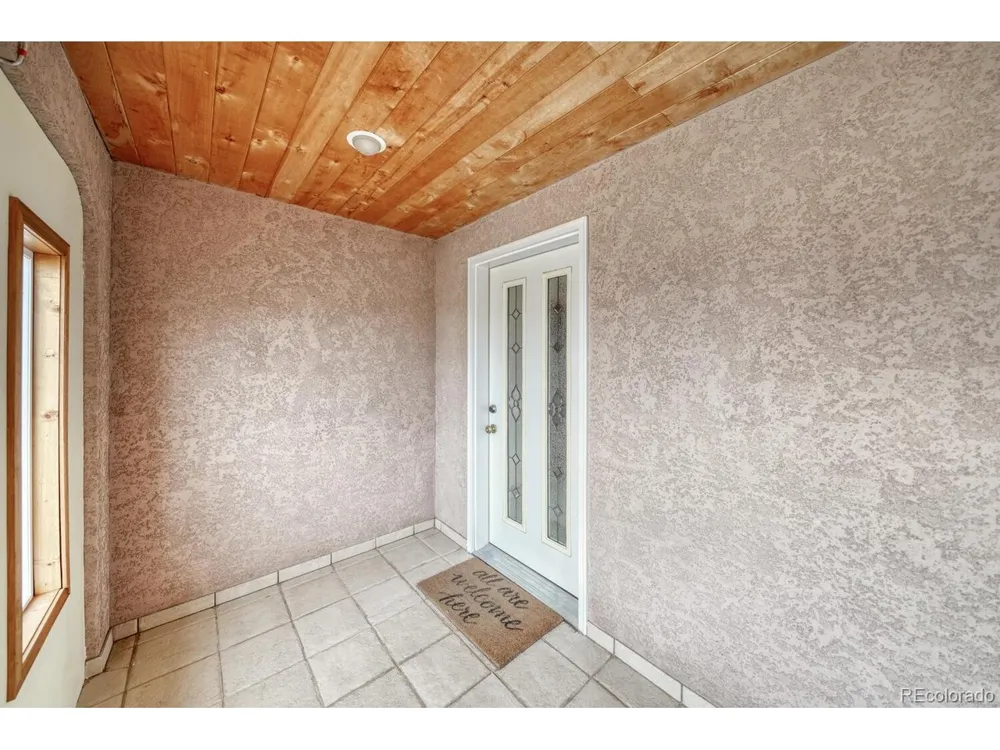 75 Muirfield Drive Westcliffe, CO 81252
