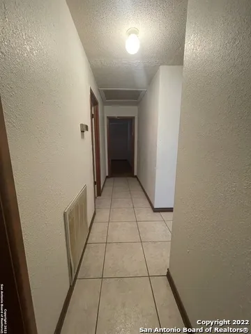 544 Scott St Asherton, TX 78827