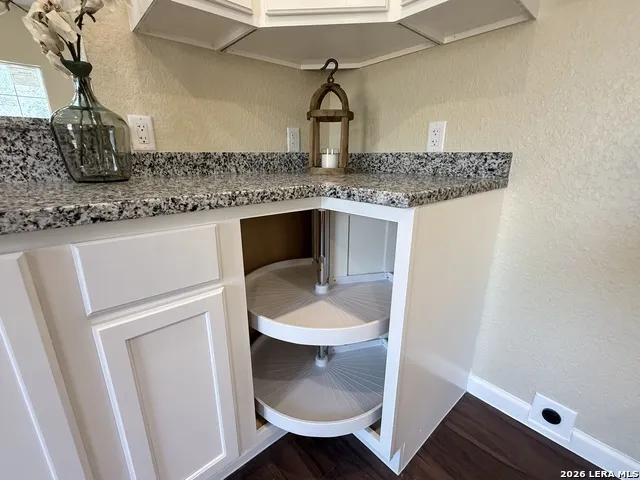 159 Allsup San Antonio, TX 78237