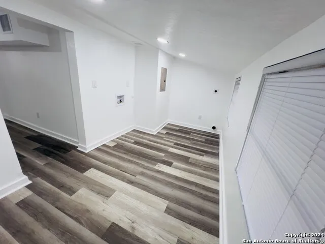 2323 N Elmendorf St San Antonio, TX 78201