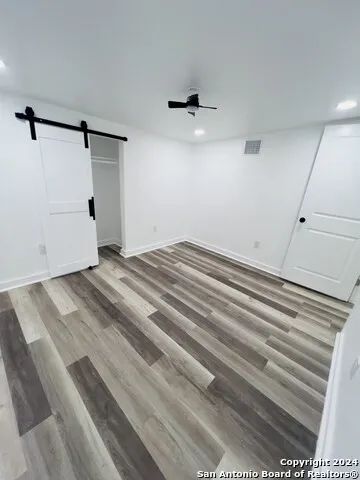 2323 N Elmendorf St San Antonio, TX 78201