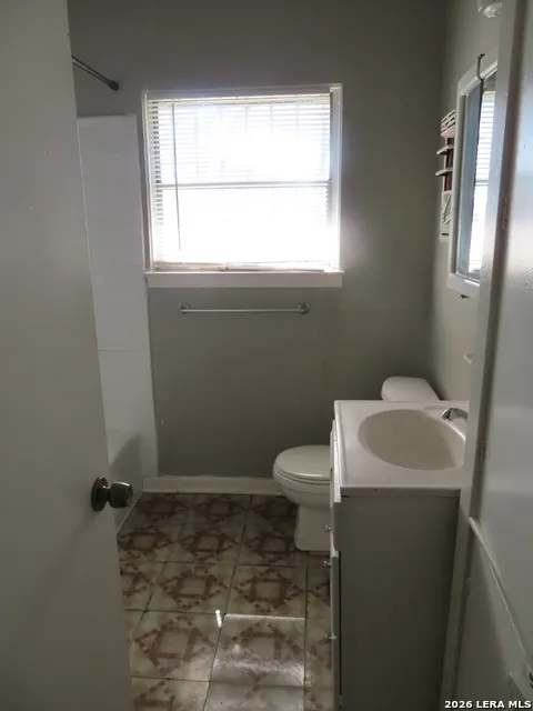 4306 REDSTONE DR San Antonio, TX 78219