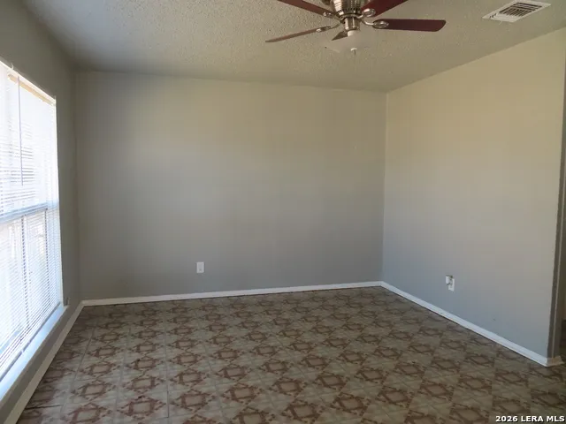 4306 REDSTONE DR San Antonio, TX 78219