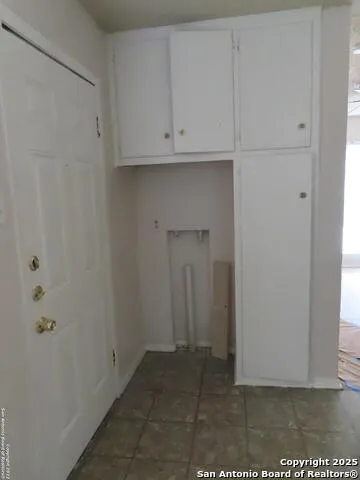 4306 REDSTONE DR San Antonio, TX 78219