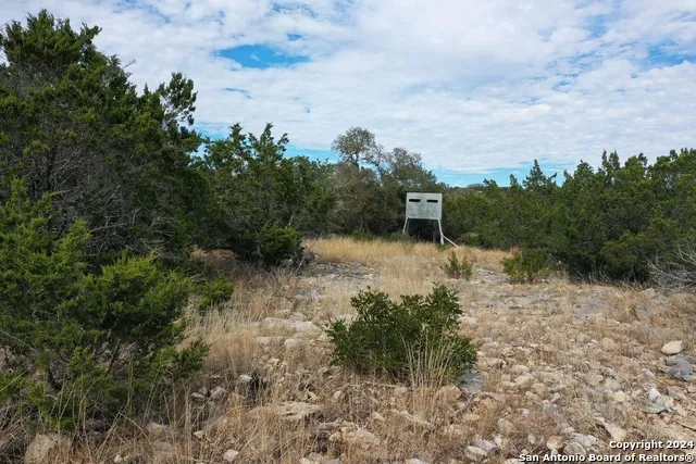 1048 SD 46067 Rocksprings, TX 78880