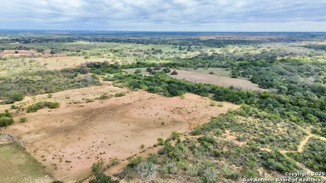 2880 2nd Pleasanton, TX 78064