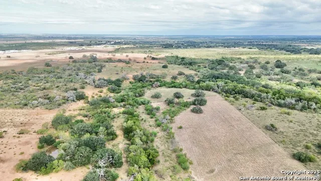 2880 2nd Pleasanton, TX 78064