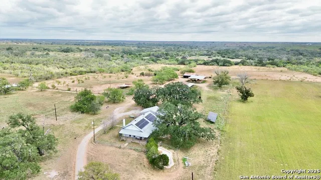 2880 2nd Pleasanton, TX 78064
