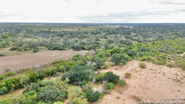 2880 2nd Pleasanton, TX 78064