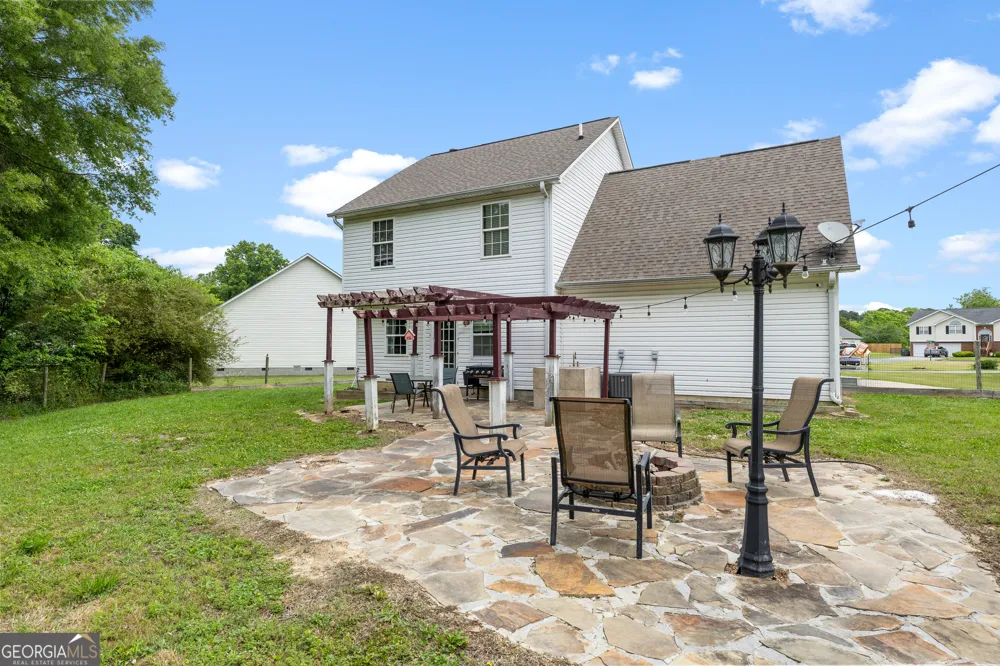 106 Summerfield CT Calhoun, GA 30701