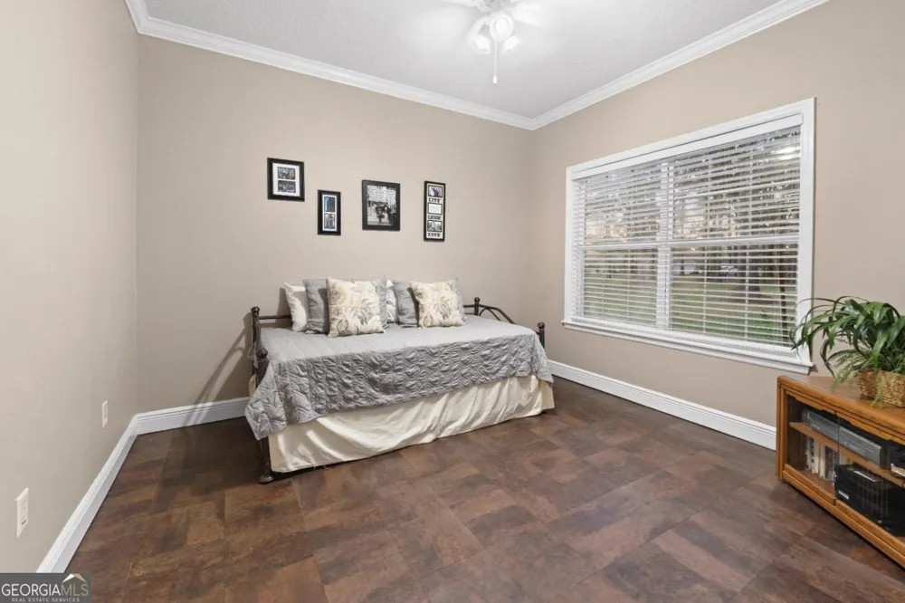 2784 Autumn Ridge LN Waycross, GA 31501