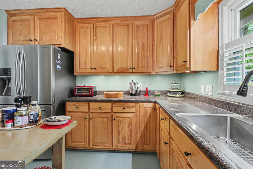 854 Saddleback CIR Dillard, GA 30537