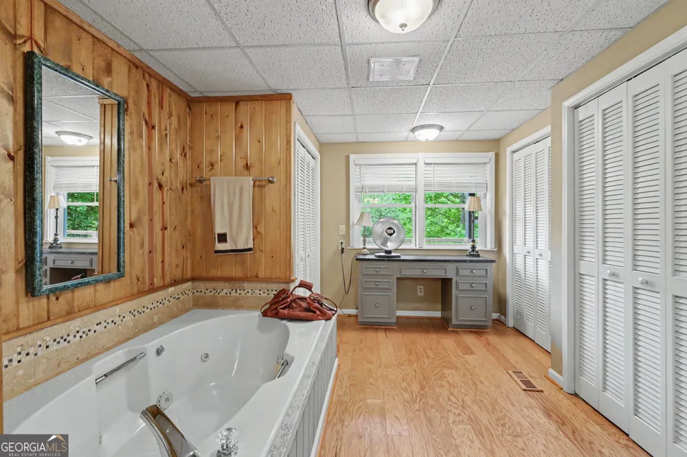 854 Saddleback CIR Dillard, GA 30537
