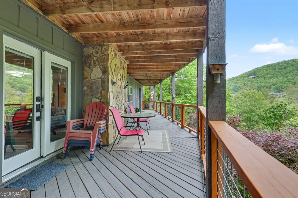 854 Saddleback CIR Dillard, GA 30537