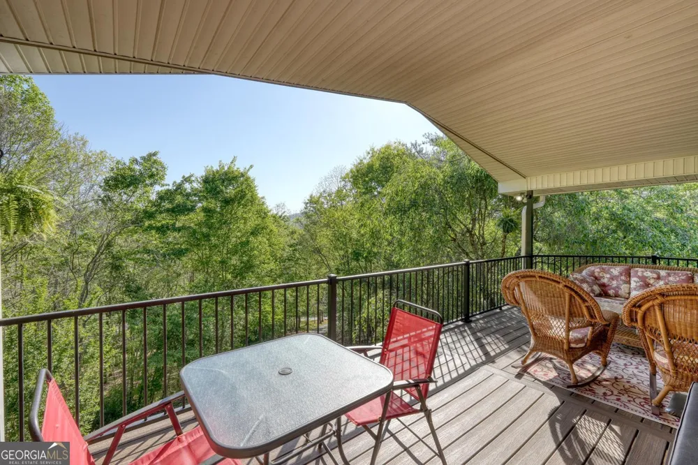 5940 Jackson LN Young Harris, GA 30582