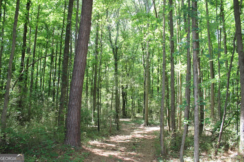 2 Neese Commerce RD Commerce, GA 30529