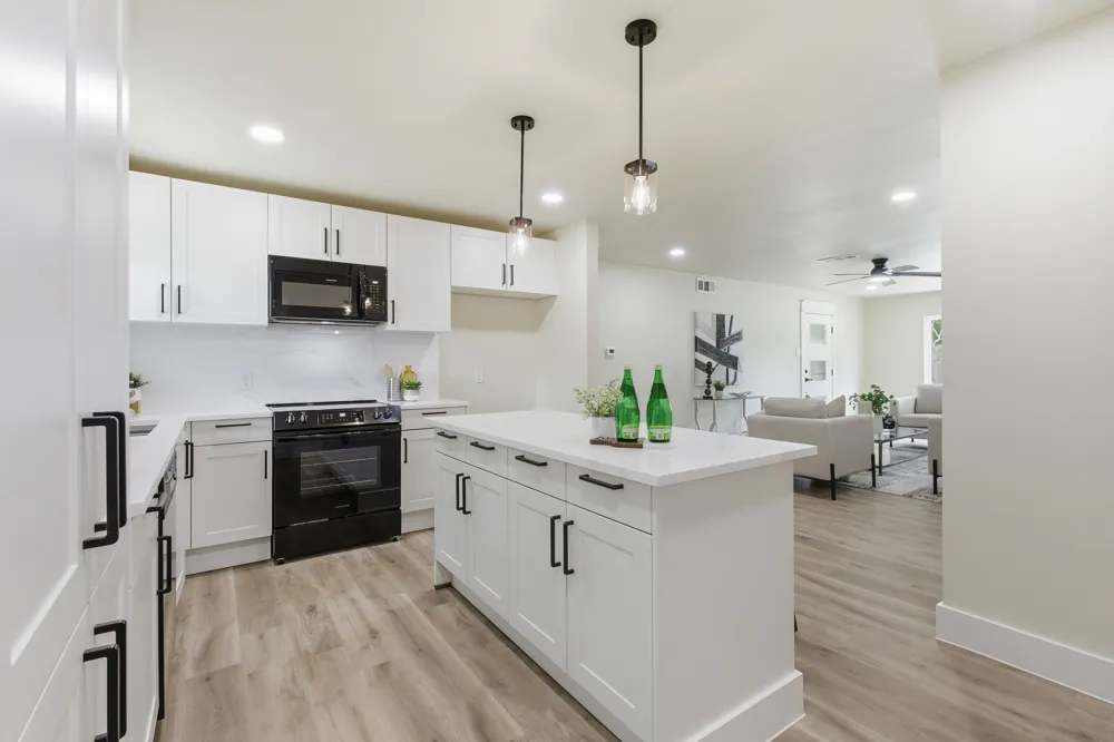 10203 Estacado Drive Dallas, TX 75228