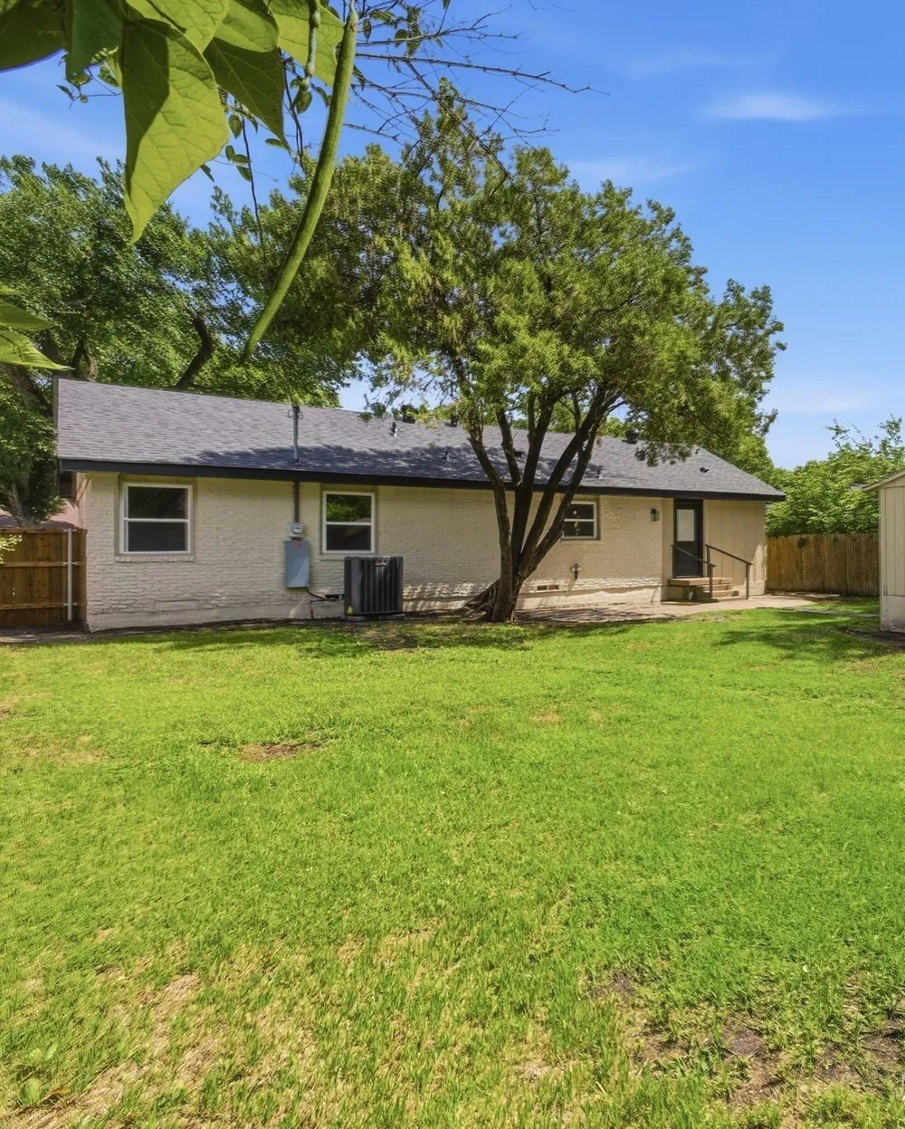 10203 Estacado Drive Dallas, TX 75228