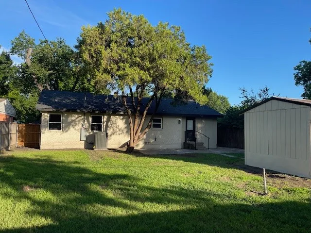 10203 Estacado Drive Dallas, TX 75228