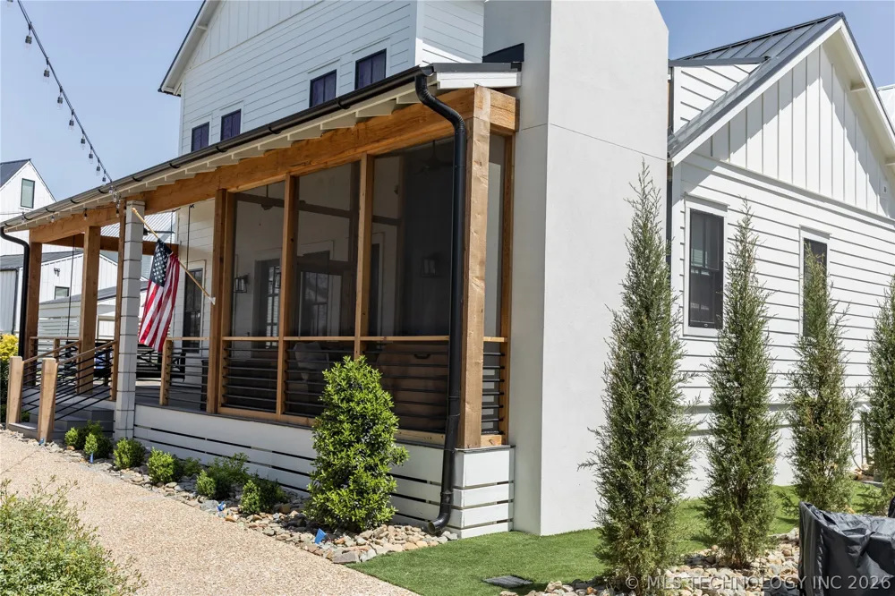 67 Lower Green Way #B Carlton Landing, OK 74432
