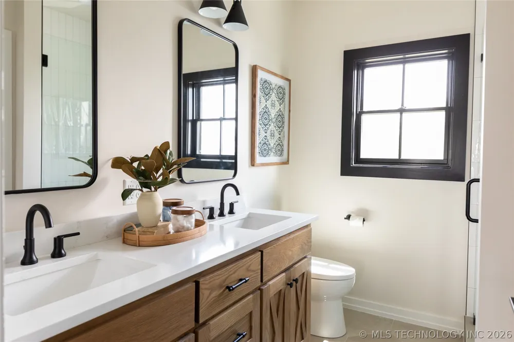 67 Lower Green Way #B Carlton Landing, OK 74432