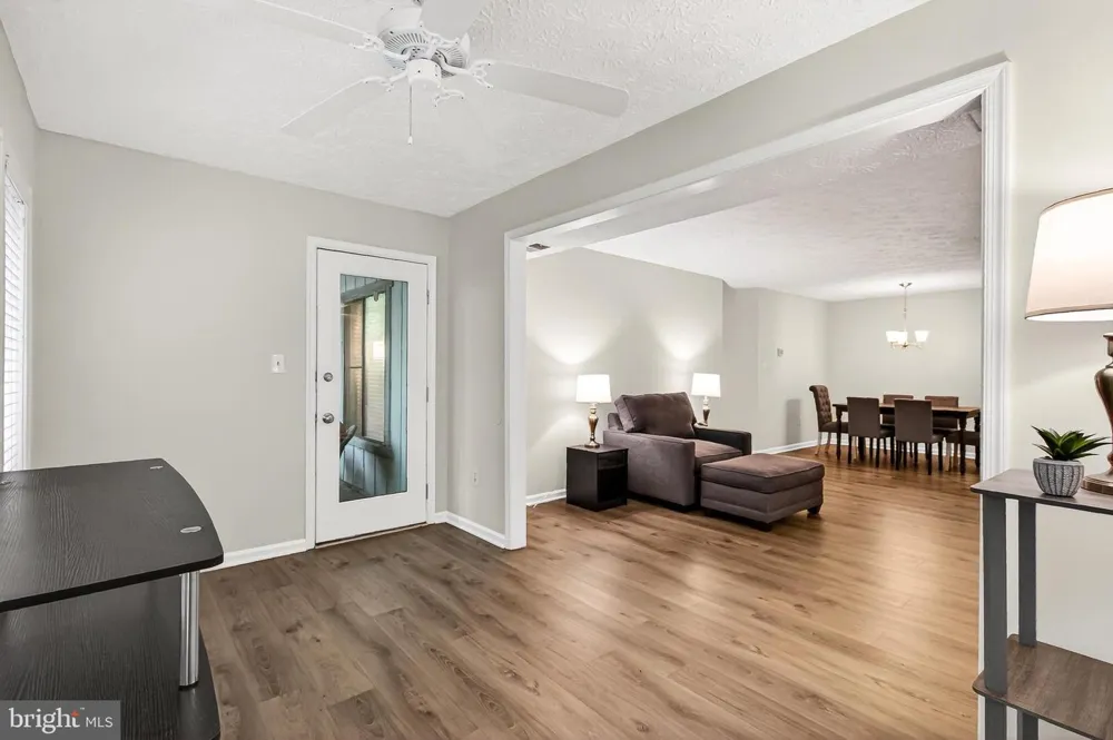 2251 HUNTERS RUN DRIVE #2251 Reston, VA 20191