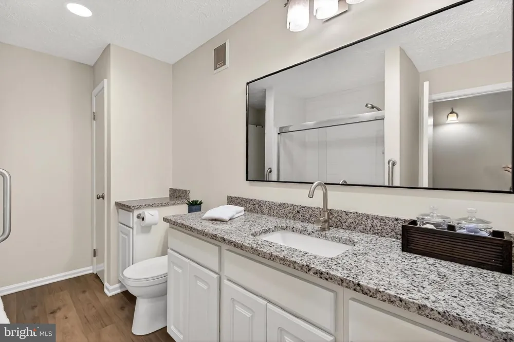 2251 HUNTERS RUN DRIVE #2251 Reston, VA 20191