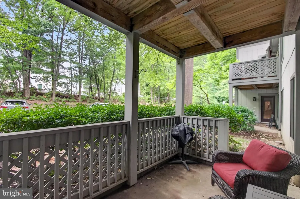 2251 HUNTERS RUN DRIVE #2251 Reston, VA 20191