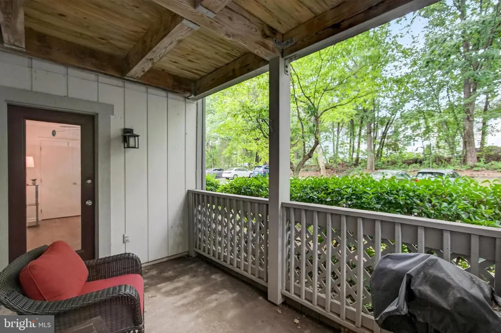 2251 HUNTERS RUN DRIVE #2251 Reston, VA 20191