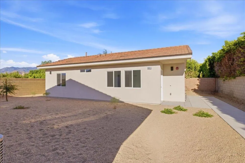 30125 Avenida Juarez Cathedral City, CA 92234
